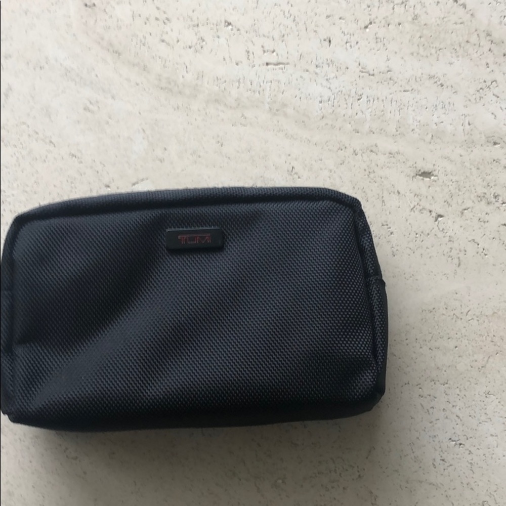 Tumi Travel kit